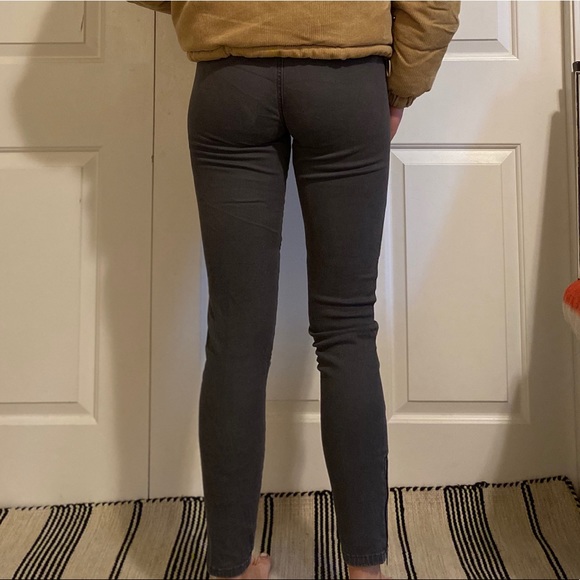 Jeans - Picture 2 of 3